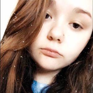 Meet your Posher, Carlee